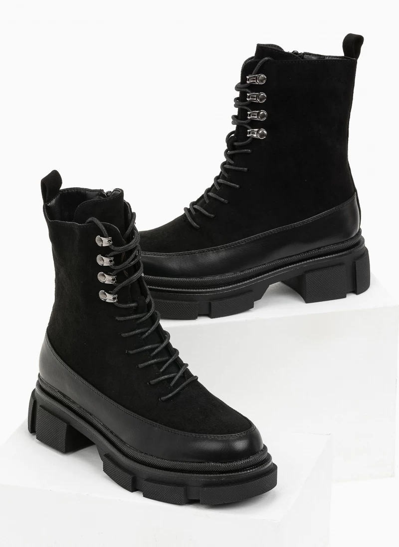 Suede ορειβατικά μποτάκια με chunky σόλα