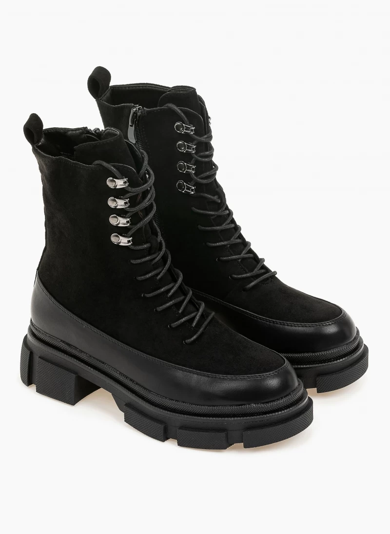 Suede ορειβατικά μποτάκια με chunky σόλα