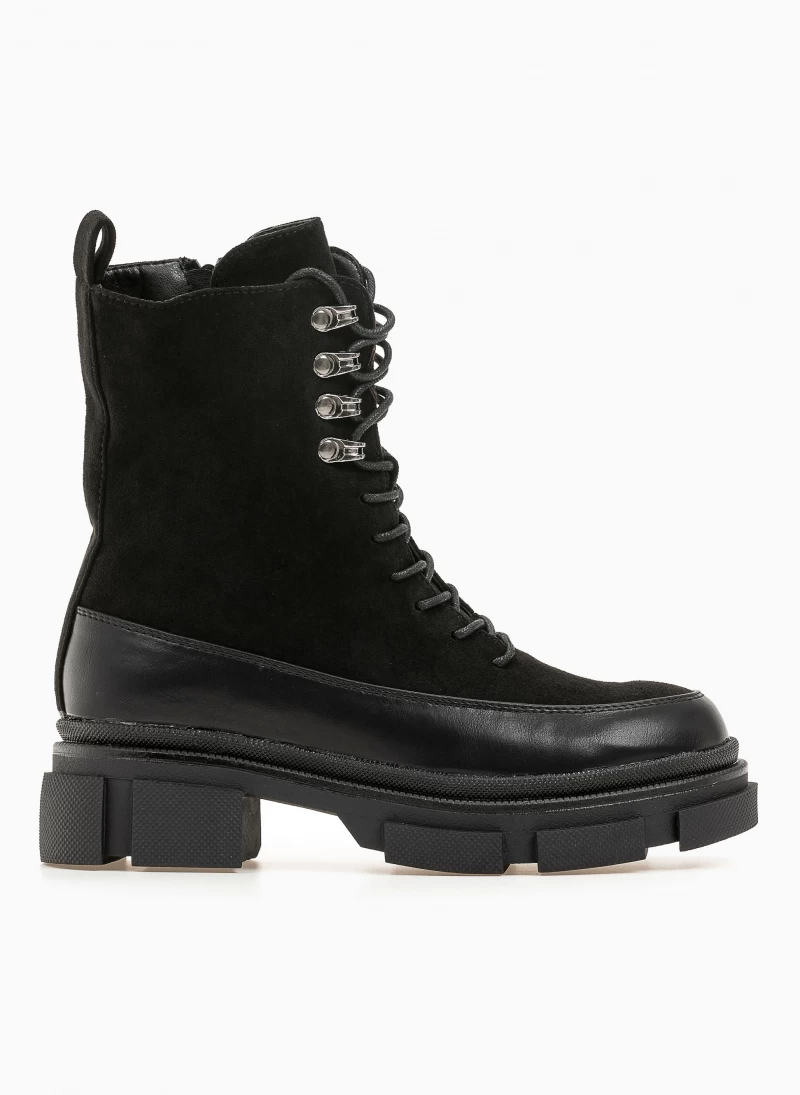 Suede ορειβατικά μποτάκια με chunky σόλα