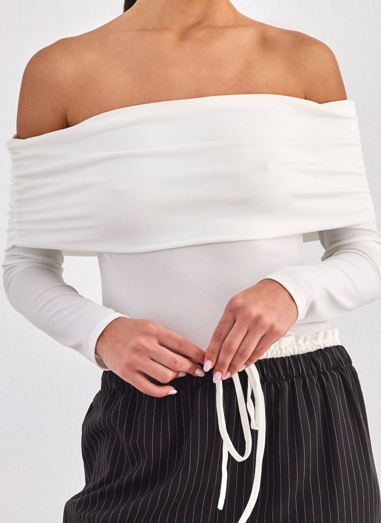 Τοπ strapless μακρυμάνικο