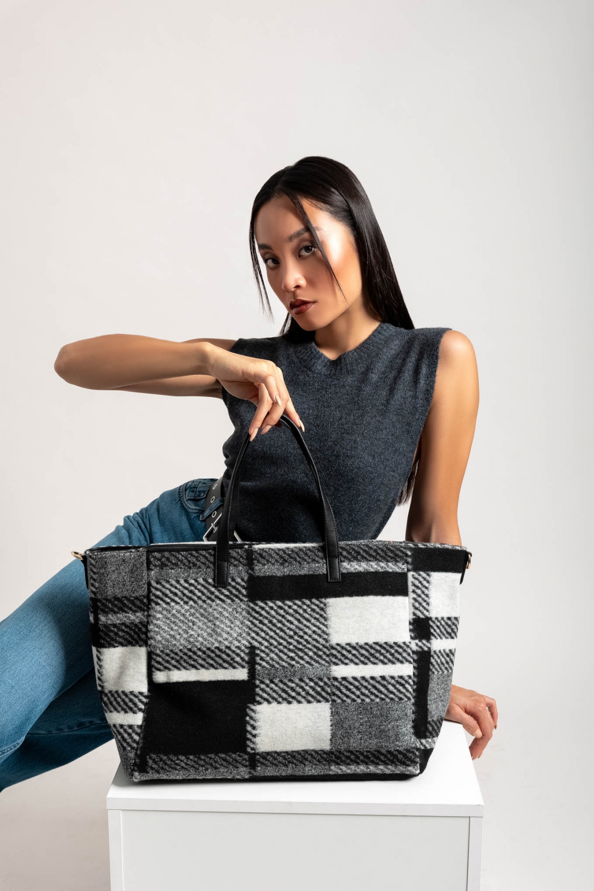 ALEX-MAX Τσάντα shopper με ύφασμα και print - Μαύρο