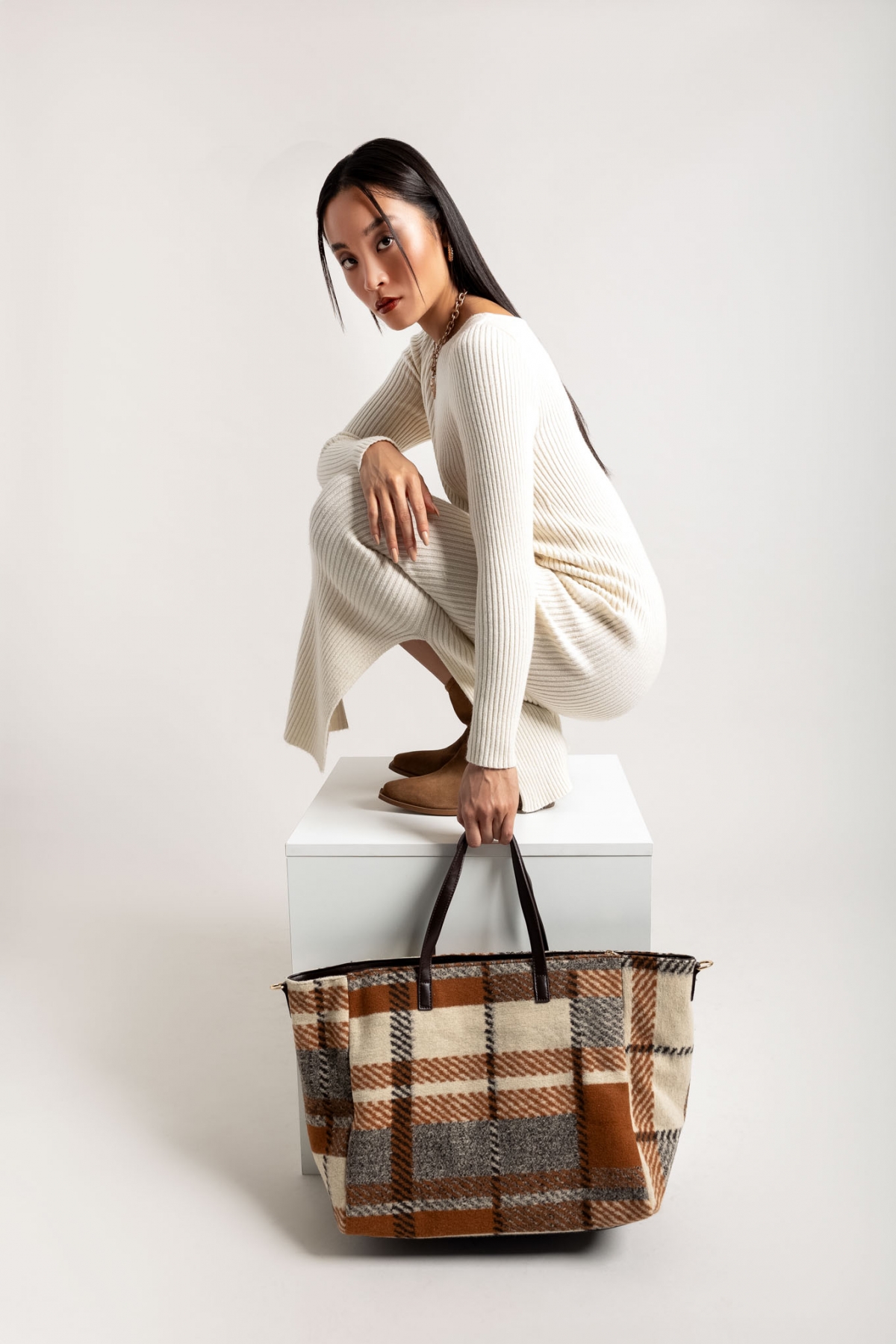 ALEX-MAX Τσάντα shopper με ύφασμα και print - Καφέ